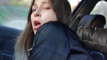 A teen blogger knocked down a motorcycle and to avoid a fine sucked him off