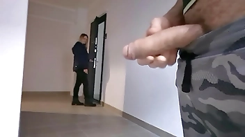 A man flashes a big dick to an unfamiliar beautiful girl