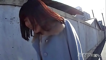 いいなり露出徘徊 ～従順すぎる飛びっこグジュグジュ女～