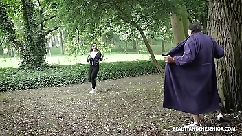 Creeper flashes young hot runner! She stop and fucks the old dude!