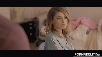 PORNFIDELITY Kristen Scott Fucks a Fan For a Facial