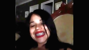 ESTABA TAN EXITADA ANOCHE NO DEBI DEJARME COGER Q MAL...