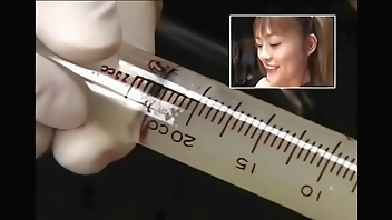 Japanese Peehole play