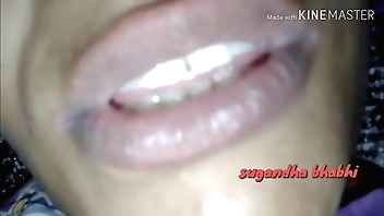 (हिन्दी ऑडियो) देसी किरायेदार आंटी को कम्बल में चोदा