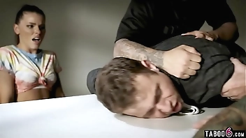 Narcotics smuggling teens in deep trouble with customs