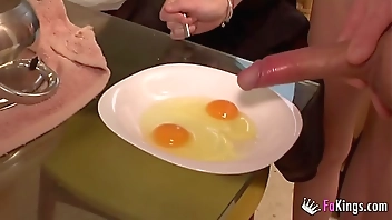 Ainara loves eating cum omelettes for breakfast