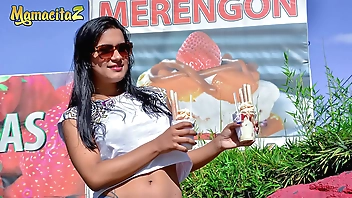 MAMACITAZ - अद्भुत किशोर लैटिना कैमिला मारिन चल रही है और कैम पर मुश्किल fucks