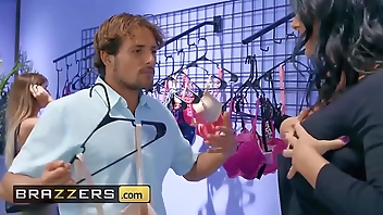 Got Boobs - (Reagan Foxx, Tyler Nixon) - What Size Are You - Brazzers