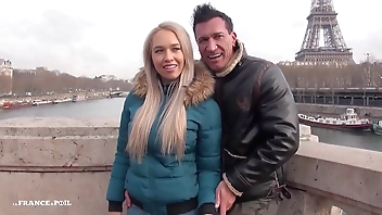 Sextape of a real couple on a honeymoon in Paris