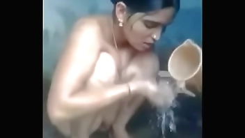 Gayathri sri
