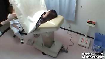 ワイセツ婦人科医の過剰診察記録　#File03-C　～21歳美乳女子大生3　内診台～