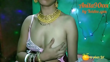 Indian Anita bhabi ki Dipawali Celebration sex video Indian Desi video