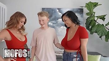 Lolly Dames & Ashlyn Peaks Are Hungry For A Cock, Luckily Jimmy Michaels Is There To Satisfy Their Needs - Mofos