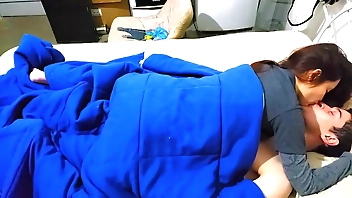 Funny couple having sex end up in Creampie