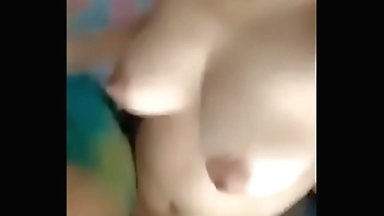 Openly show his boobs