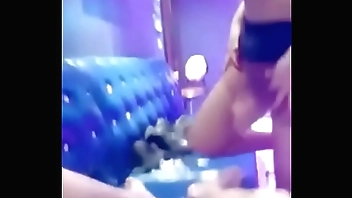 本土酒店妹包廂直接騎上去了超淫蕩4