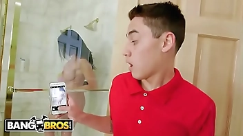 BANGBROS - Juan El Caballo Loco Spies On His MILF Stepmom In Shower