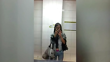 风情万种的美女