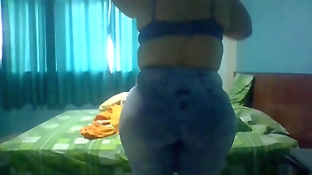 VENEZUELAN SINGLE MOTHER FUCKED FOR WORK (PART 3)