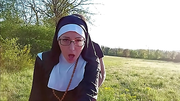 This nun gets her ass filled with cum before she goes to church !!