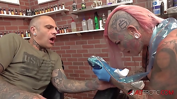 Big titty Evilyn Ink tattoos Sascha then gets fucked