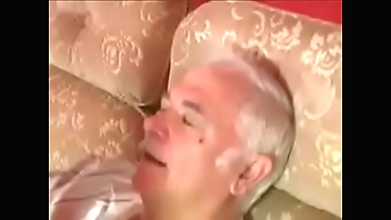 அப்பாவின் சுண்ணிய சூப்பிய கொழுத்த முலை மகள்