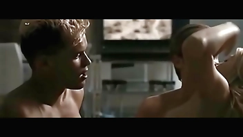 Friends having  Awesome threesome