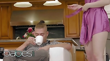 (Xander Corvus, Lily Rader) - Can I Make It Up To You - BABES