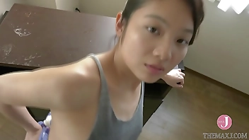 乗馬マシーンにまたがり大興奮～神前つかさ～[bfaz 002 003]