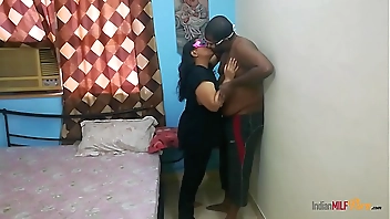 Indian bhabhi hard fucking sex with ex lover in absence of her husband
