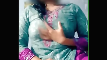 Unsatisfied INDIAN Teen Satisfying Herself On WEBCAM ! Super HOT Desi Girl Showing BIG BOOBS