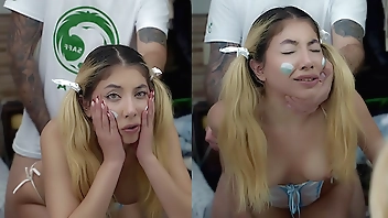 She shouldn't have bet his ass on Argentina (2-1) His Arab friend gives him what he deserves