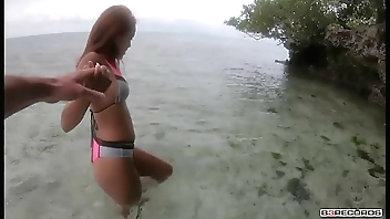 b. come and fuck my pussy