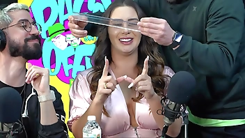 I really want to give my ass but there's no one to fuck me very tasty