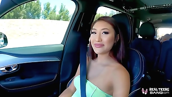 Real Teens - Mina Luxx Quicky Fuck In The Alleyway Before Heading To The Hotel For More