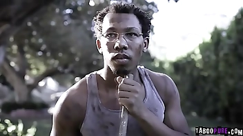 Blind virgin teen Chloe Cherry just moved to a new house,She was noticed by her new neighbor and take this opportunity to fucked her tight teen pussy.