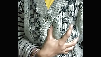 bhabi ki chudai ker chud se chud ka Ras nikala bhabi boli maja aa gaeya with Hindi audio