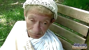 Old Young Porn Teen Gold Digger Anal Sex With Wrinkled Old Man Doggystyle