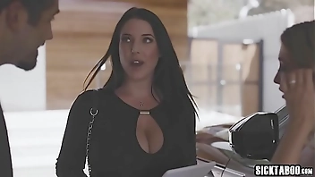 Hot teen fucked by a guy because of virtual machine