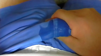 校時代の短パンで中出しオナニー.MOV