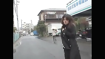 地味女を最下等Mペットに調教す