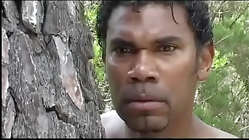 Black servant prepares an to a white chick to fuck