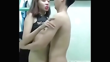 Phim Sex Việt Nam Hay - Địt Em Gái Con Nhà Chú