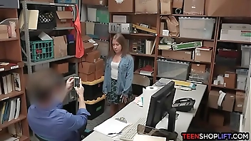 Mall cop fucks Curvy amateur teen he caught shoplifting