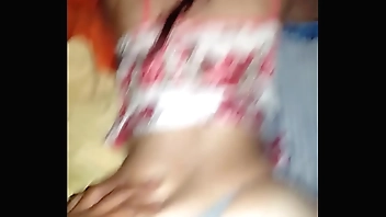 pelirroja ardiente con tanga