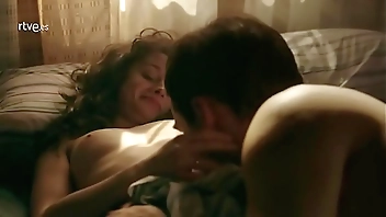 Elena Rivera desnuda (2018)