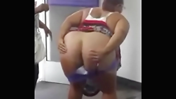 Stephanie Moons And Spread Her Ass At The Phone Clerk