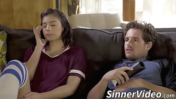 Stepsister wants to have some kinky sex with her stepbrother