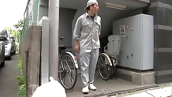 Bảo vệ biến thái