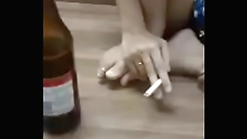 desi hot  teen wife expose